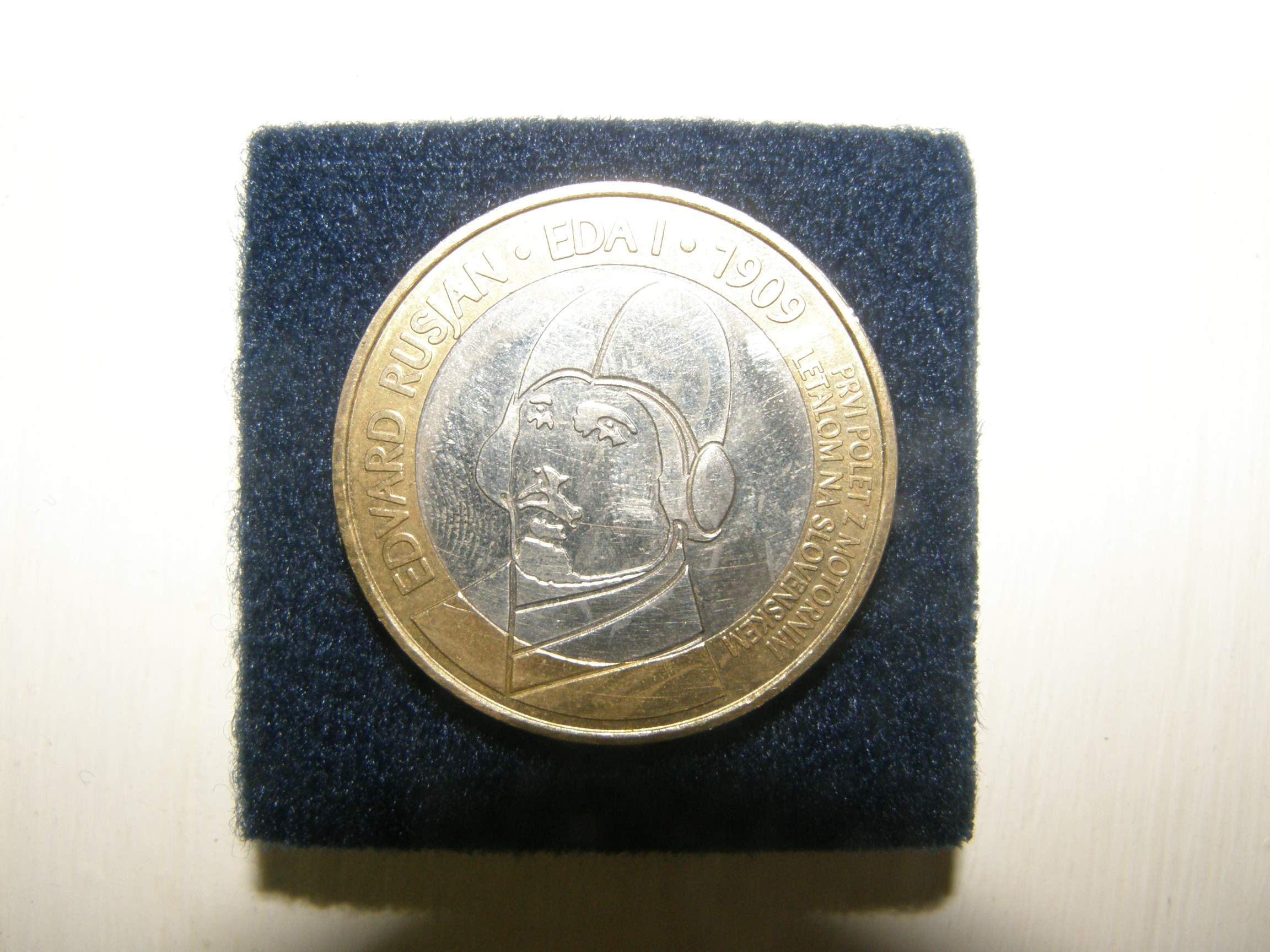 PC083332