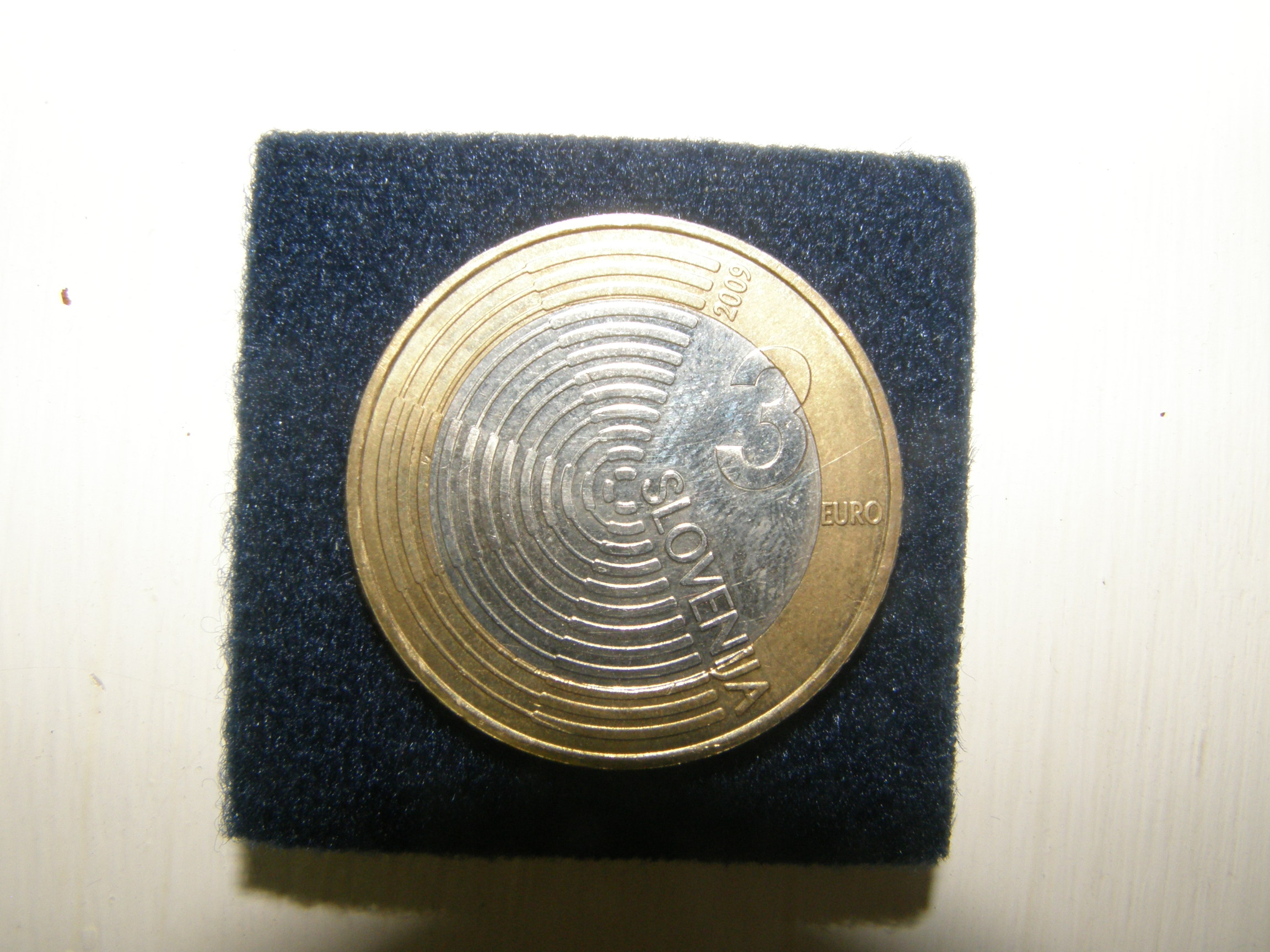 PC083333